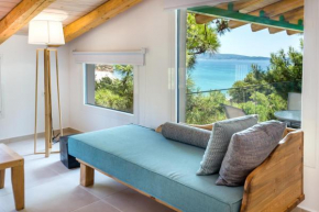 RODON TRIPITI NEST EXSECUTIVE SUITE APARTMENT